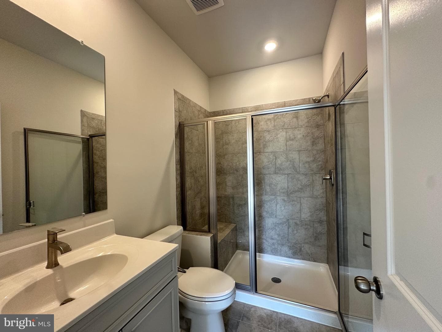 5340 Newport Circle photo 20