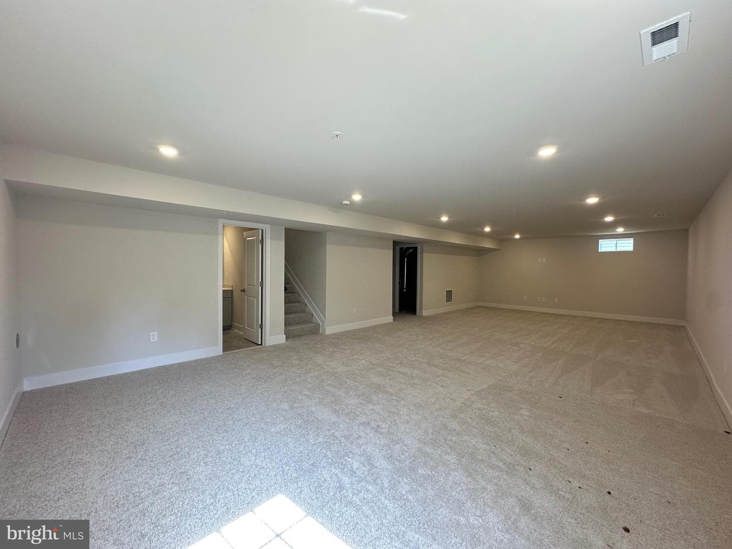 5340 Newport Circle photo 45