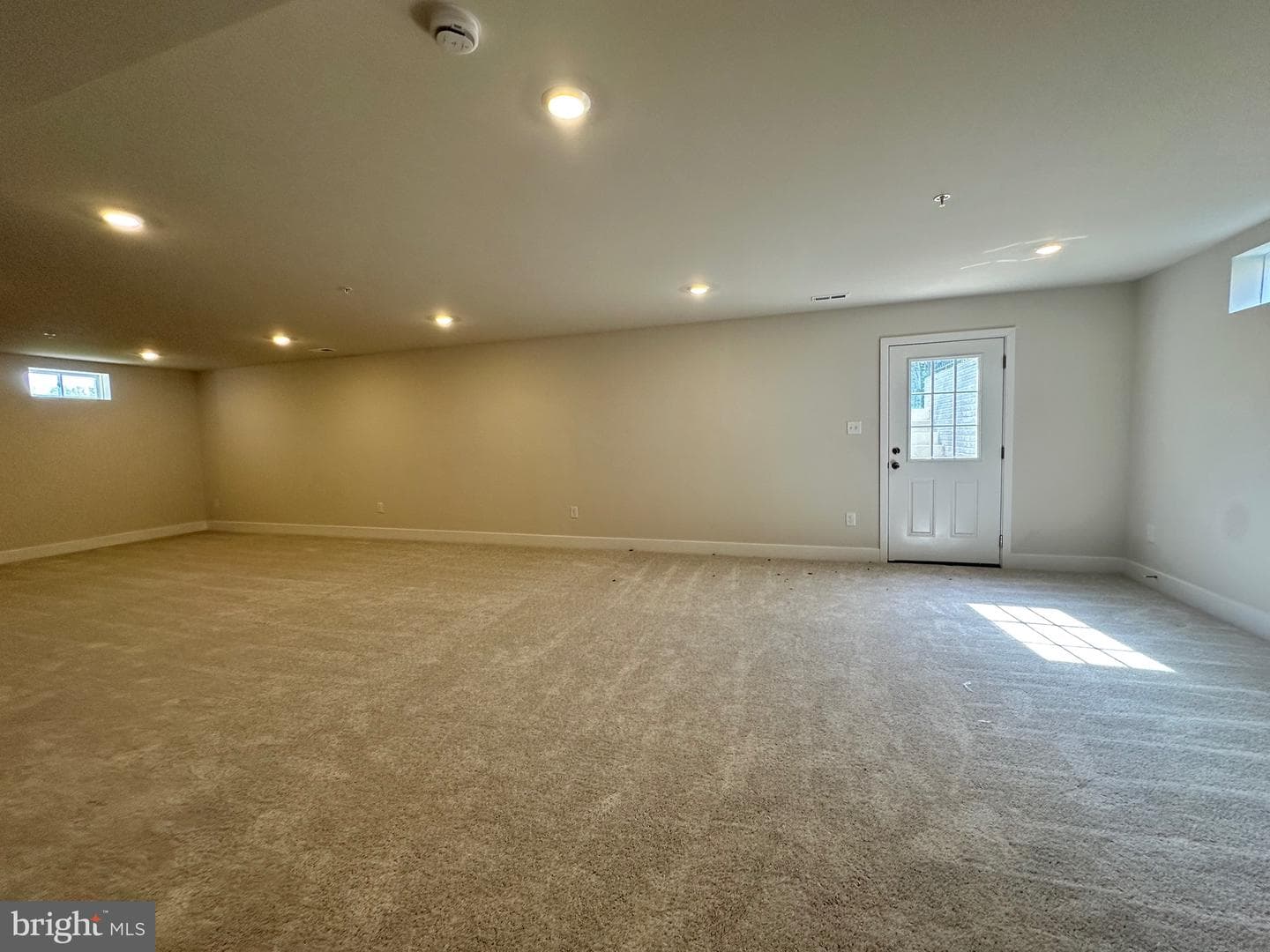5340 Newport Circle photo 47