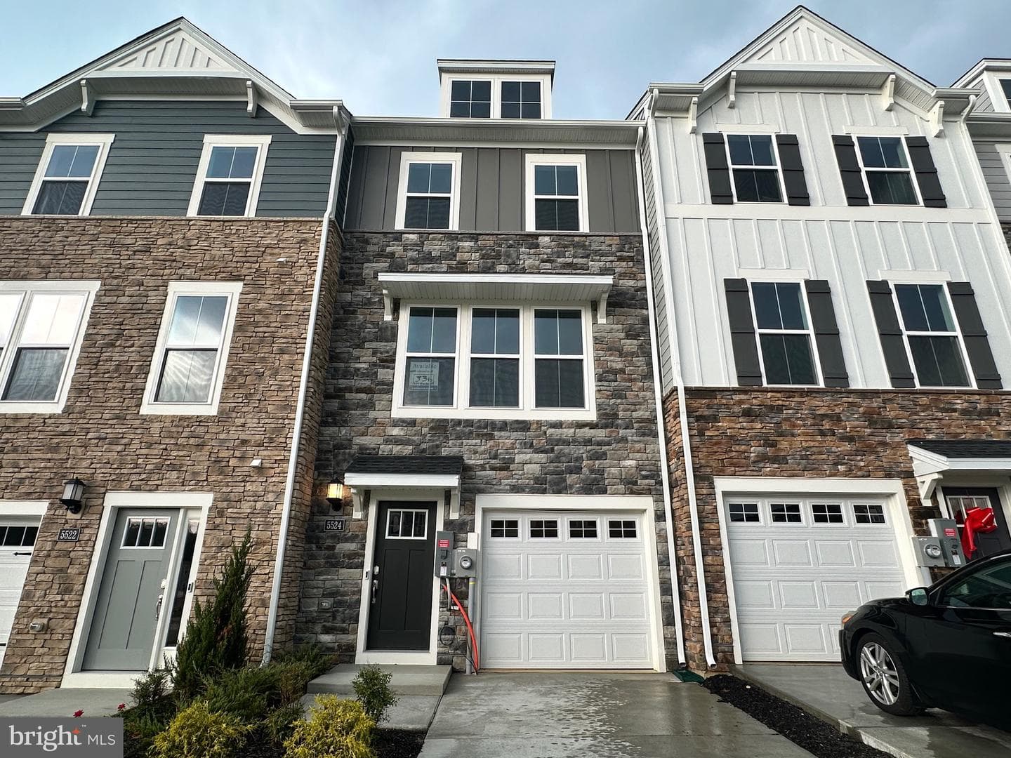 5524 Aberdeen Place, White Plains