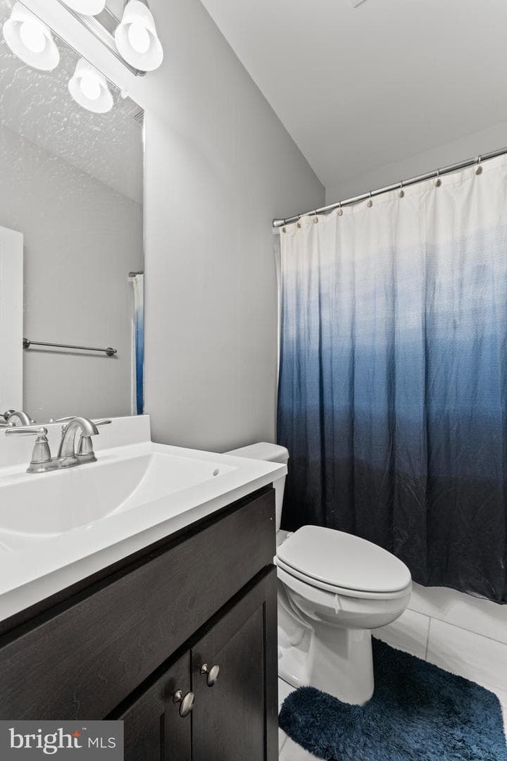 982 Rye Drive photo 9