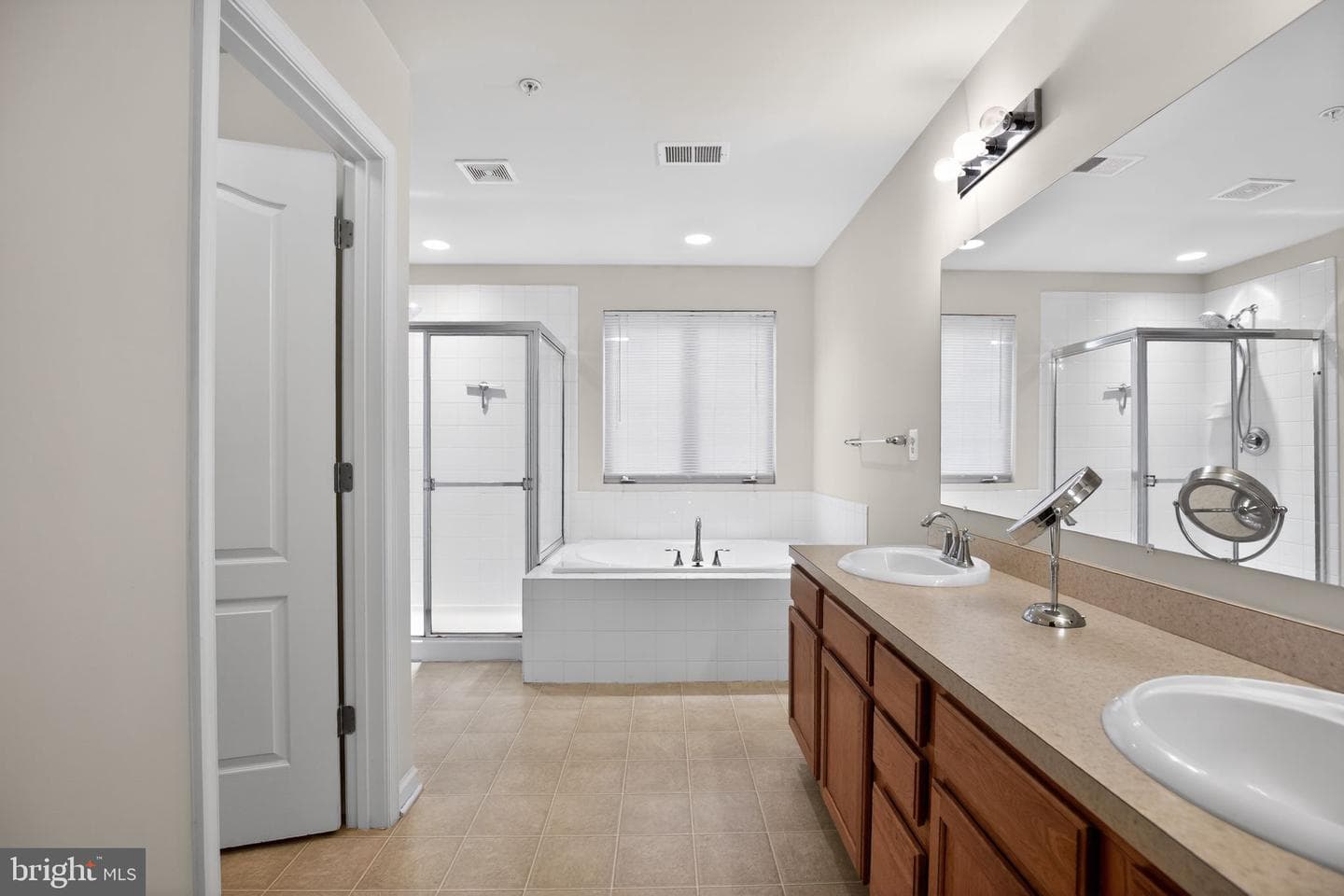 5061 Ottawa Park Place photo 23
