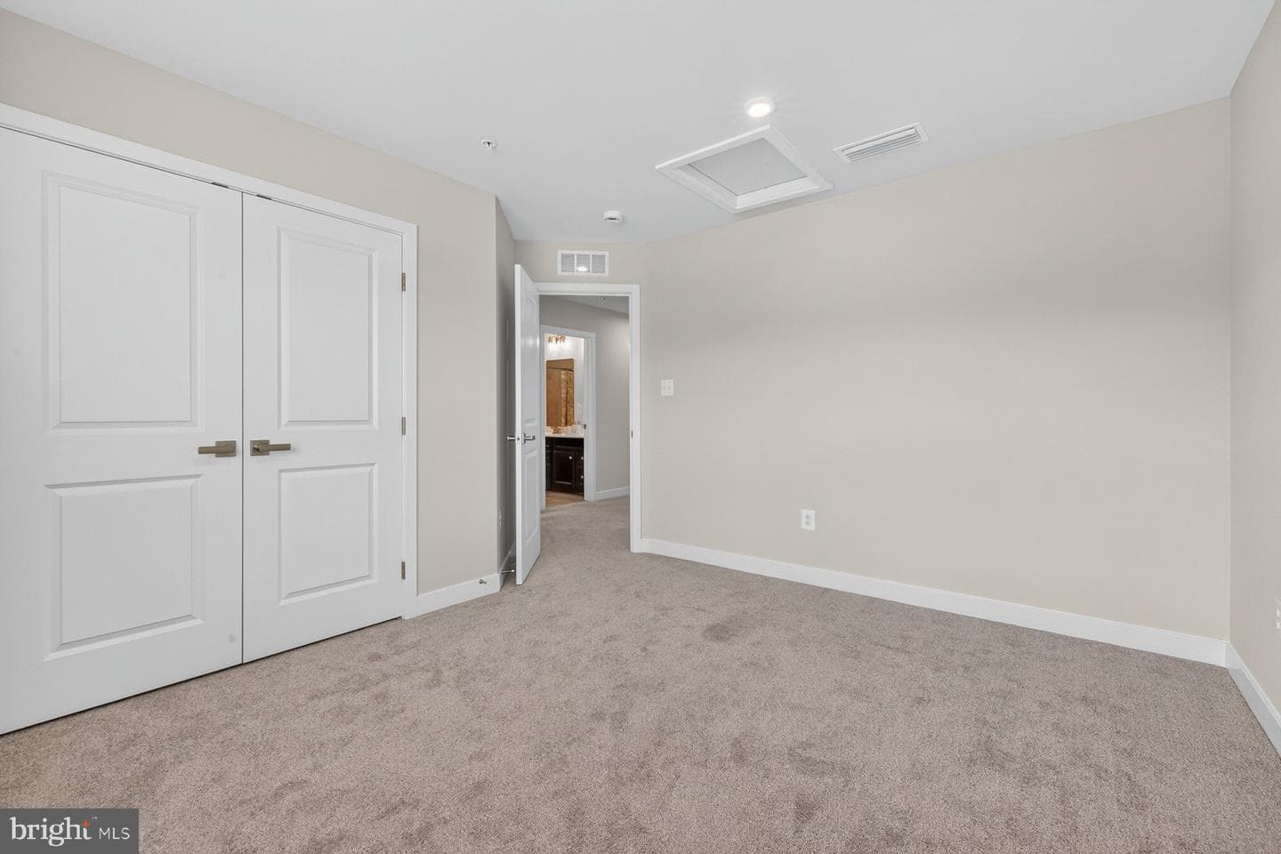 9210 Murdstone Lane photo 35