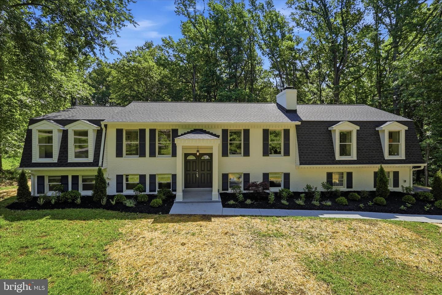 8855 Lowell Road photo 2