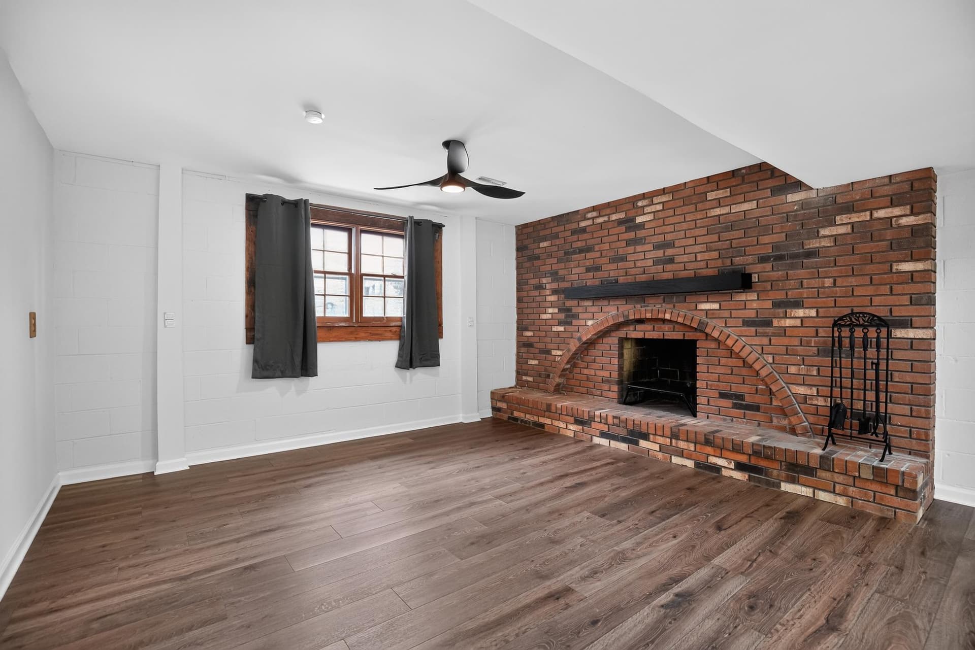 2260 Bridle Path Drive photo 15