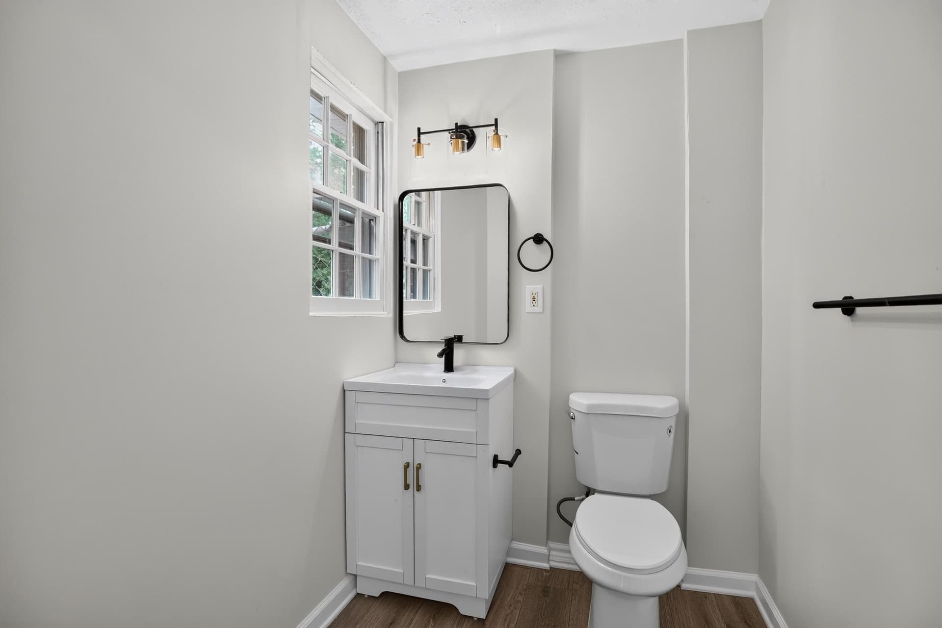 2260 Bridle Path Drive photo 18