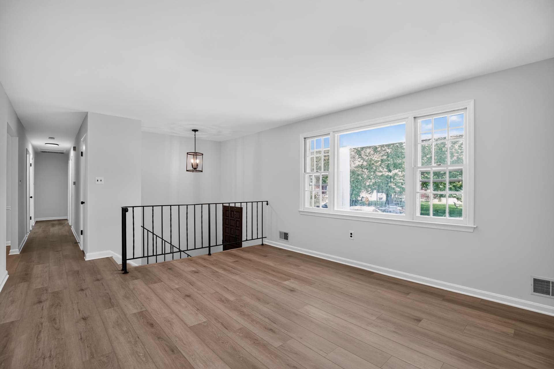 2260 Bridle Path Drive photo 7
