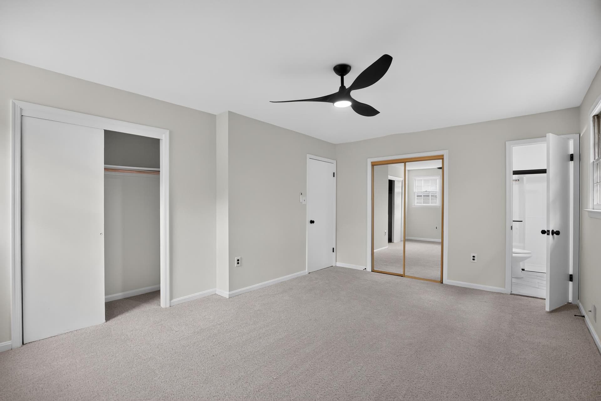 2260 Bridle Path Drive photo 8