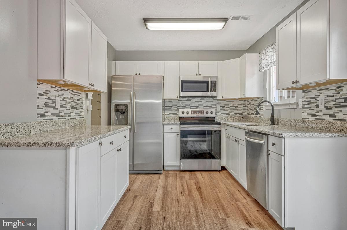 6050 Sirenia Place photo 12