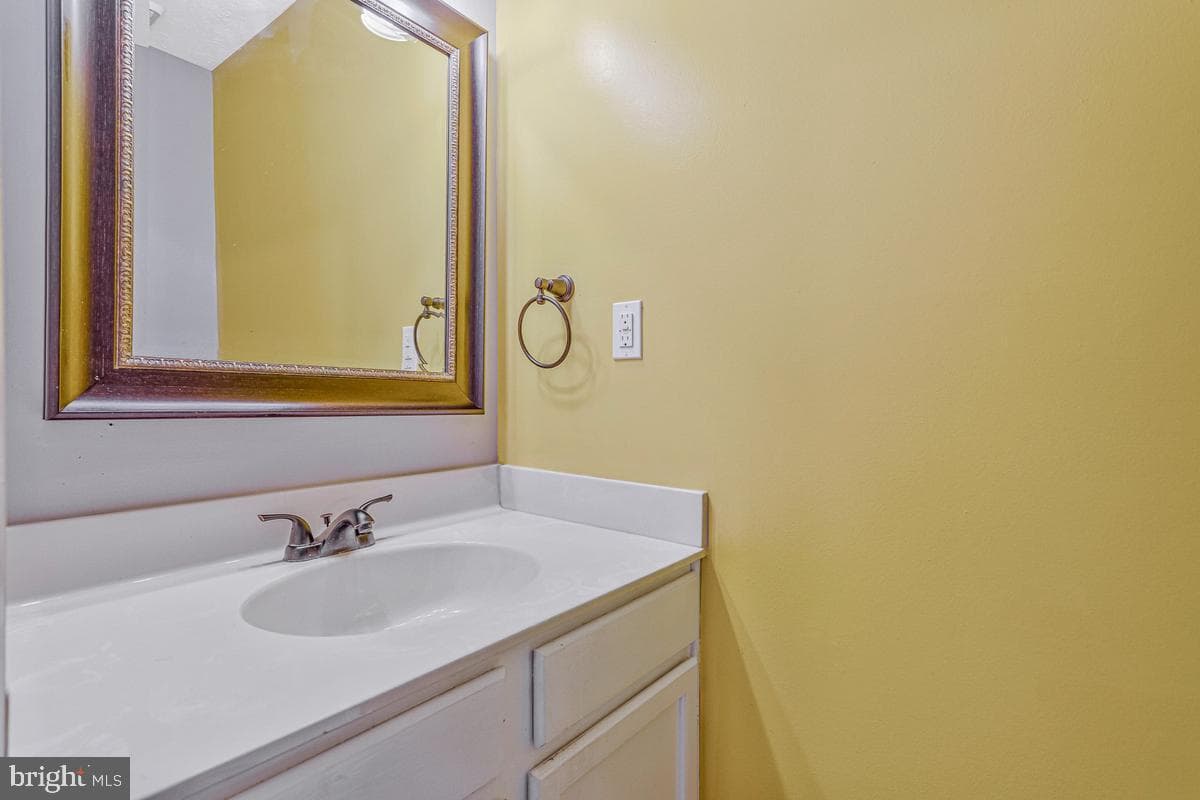 6050 Sirenia Place photo 21