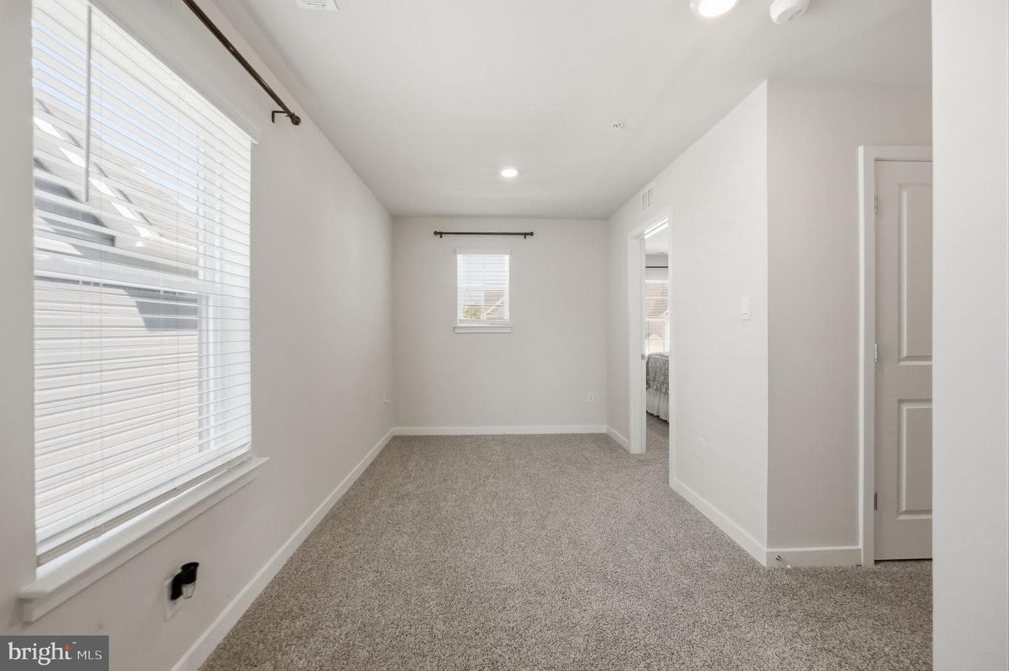 156 Wood Walk Avenue photo 16