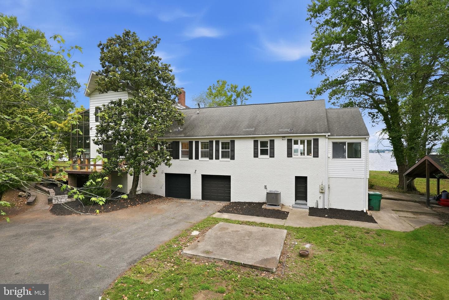 1100 Cataway Place photo 3
