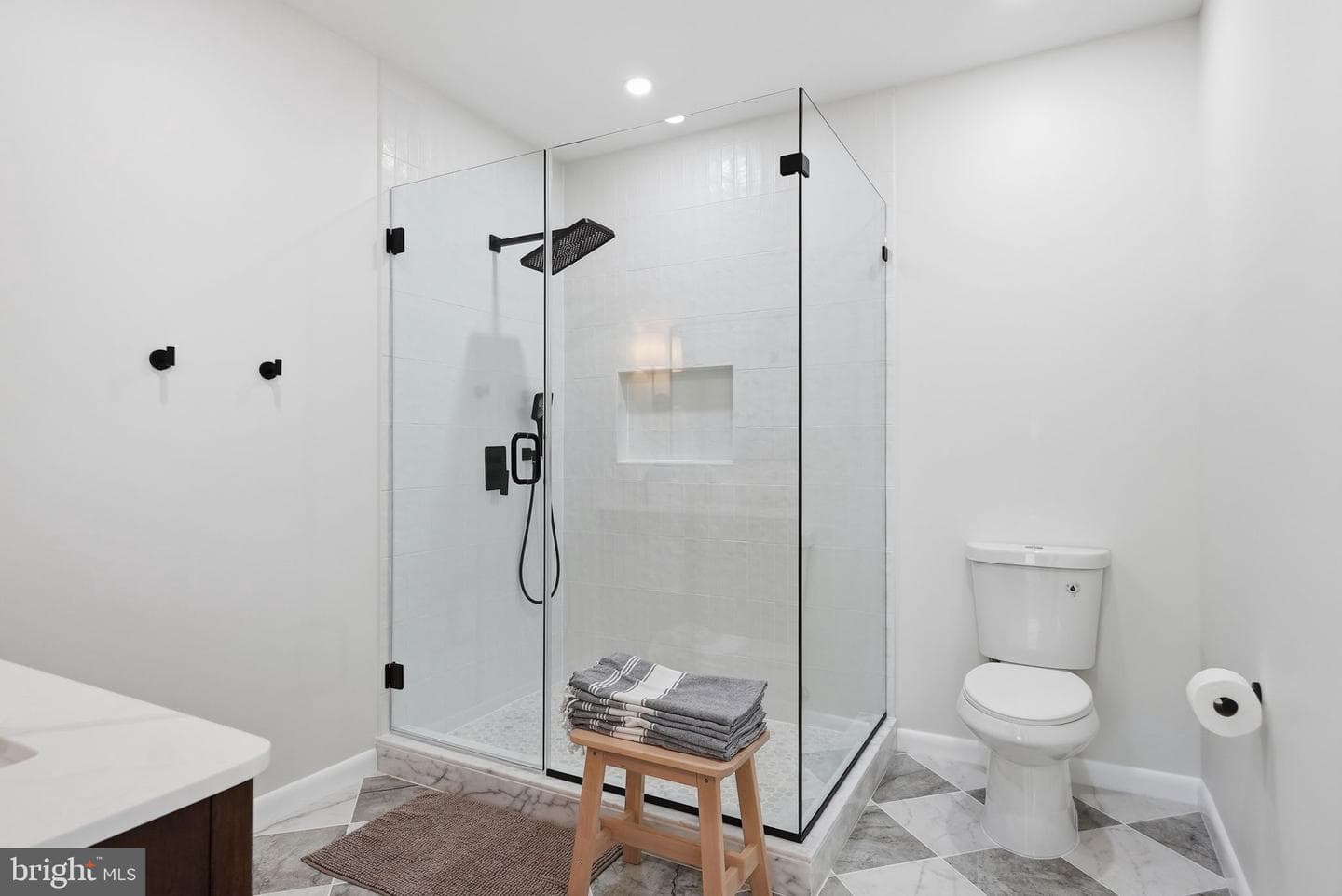 1100 Cataway Place photo 40