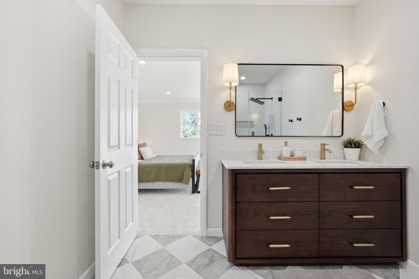 1100 Cataway Place photo 42