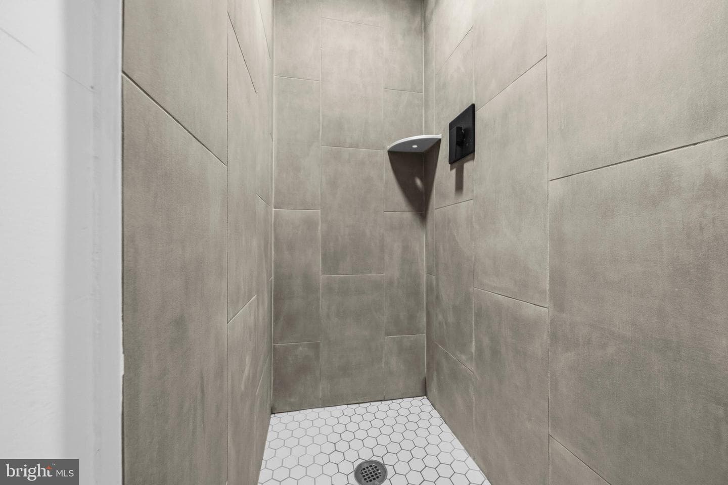 6570 Tip Hill Drive photo 25