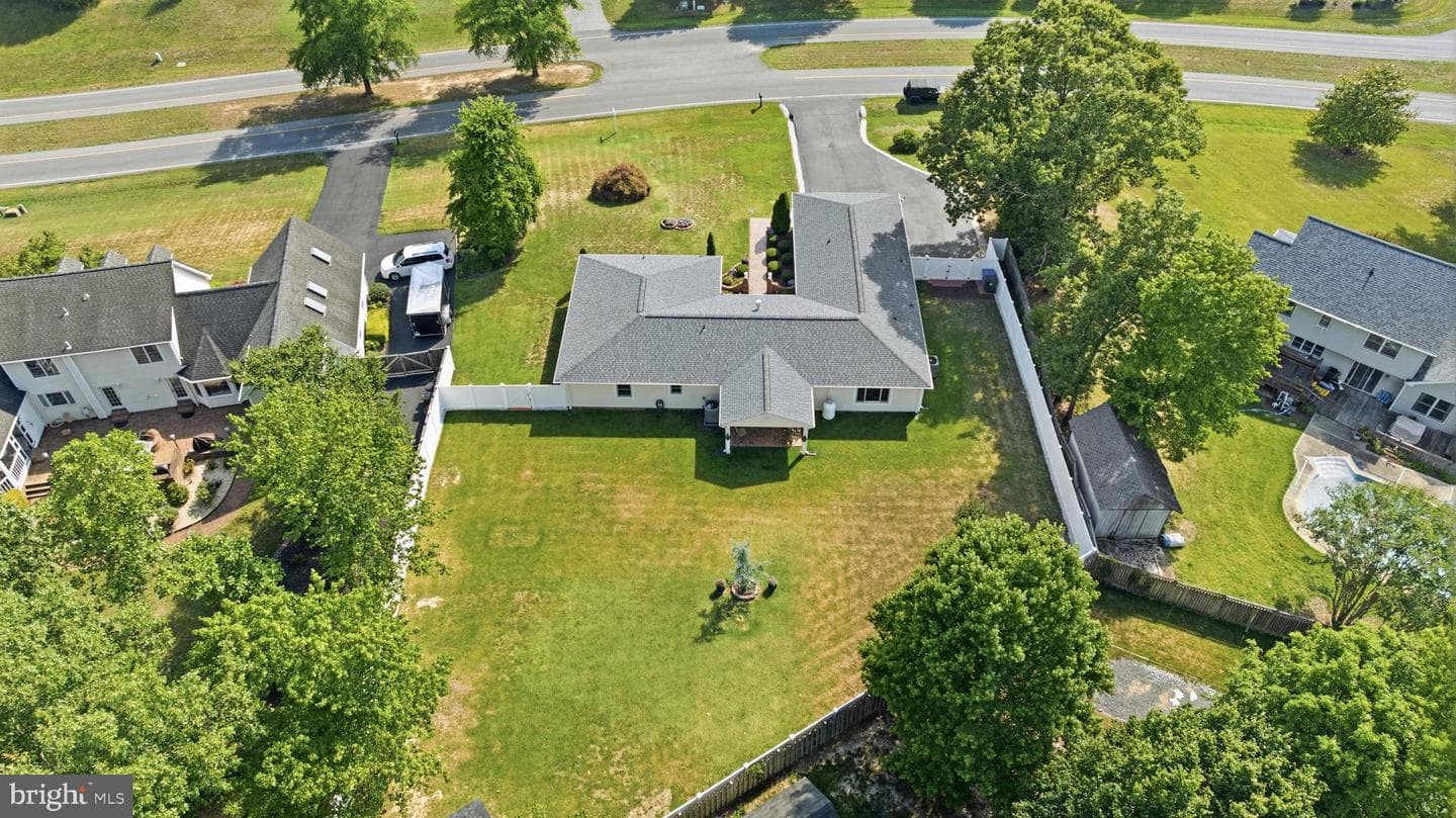 18 Quailwood Parkway photo 8