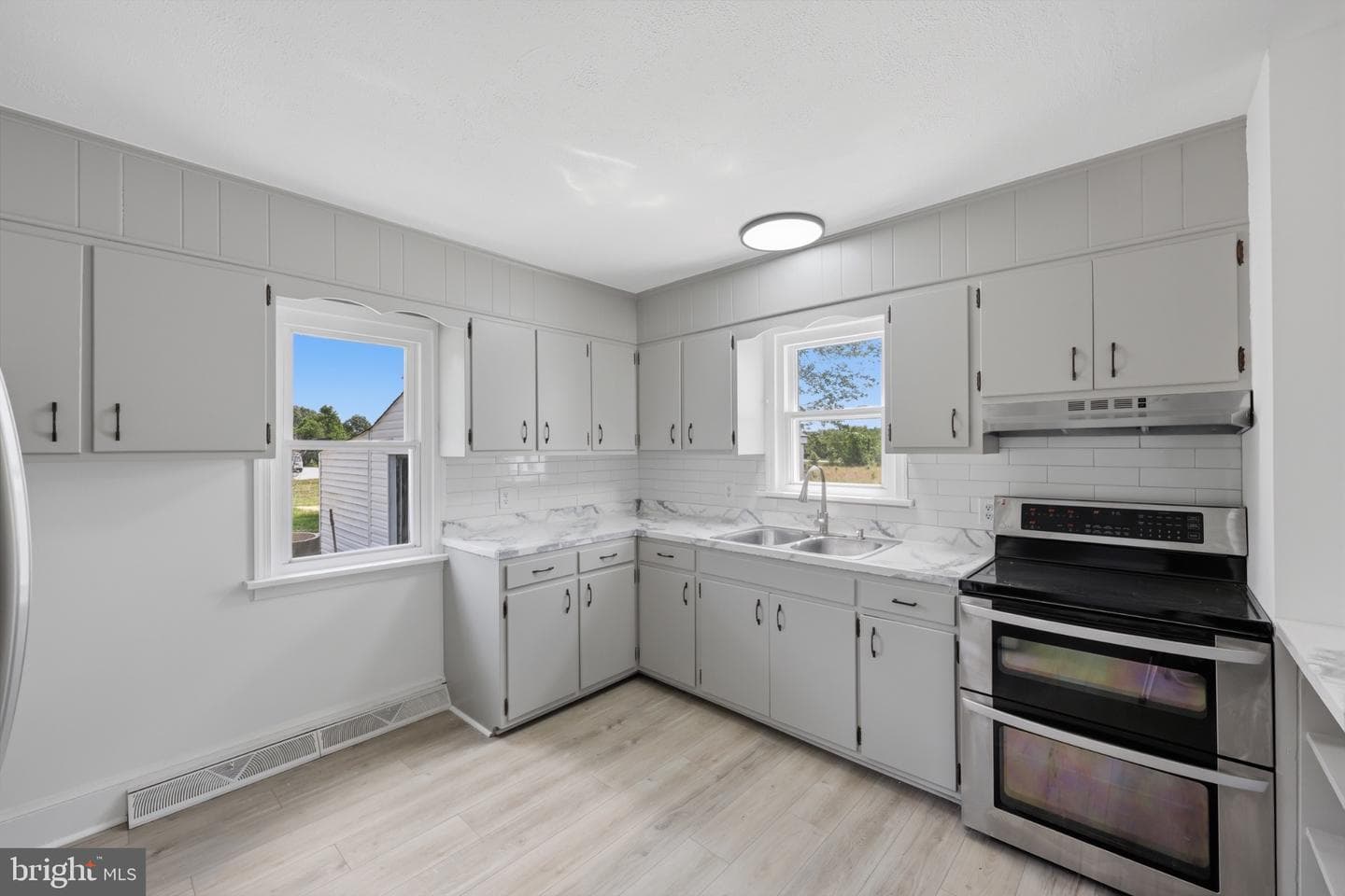 8251 Marshall Corner Road photo 5