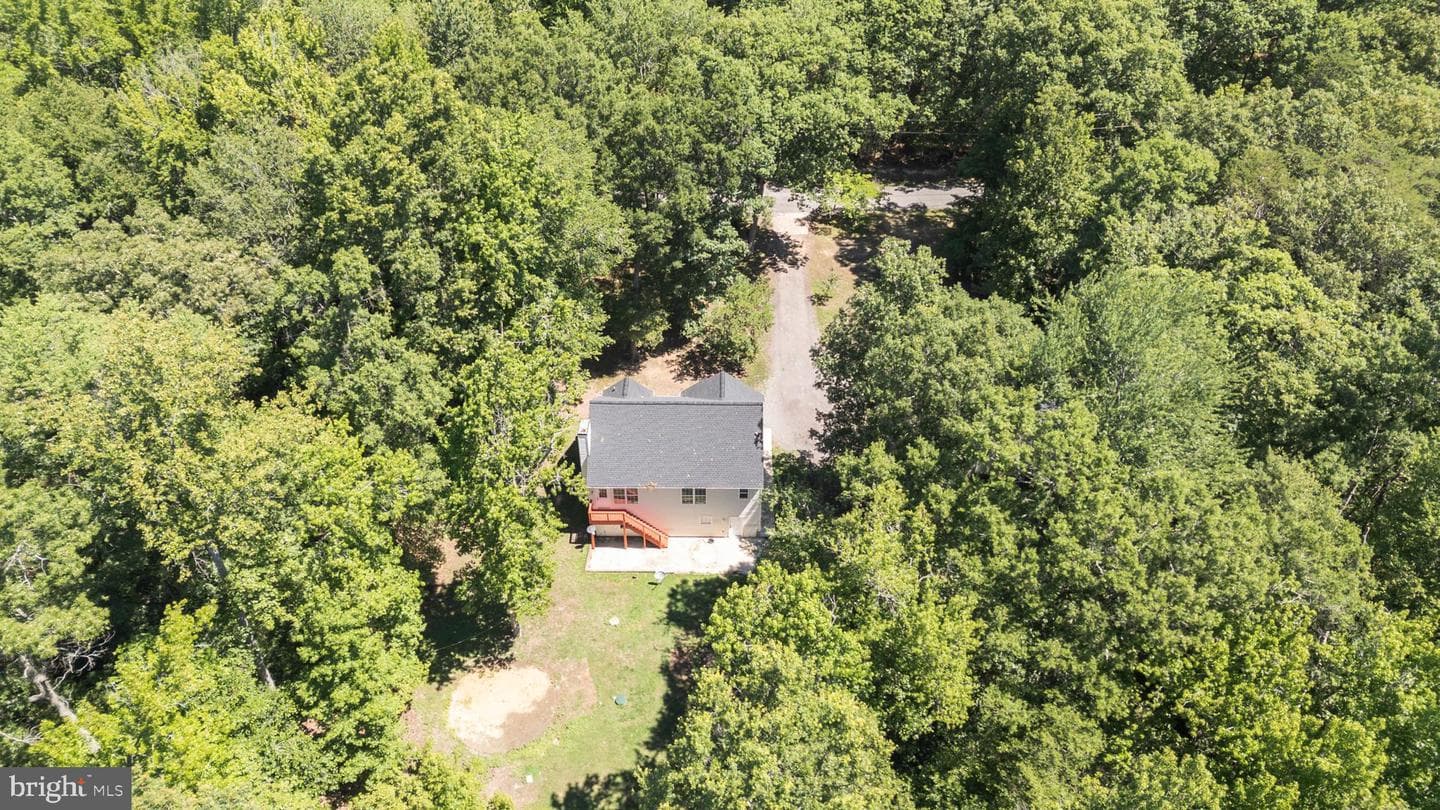 2535 Smith Point Road photo 32
