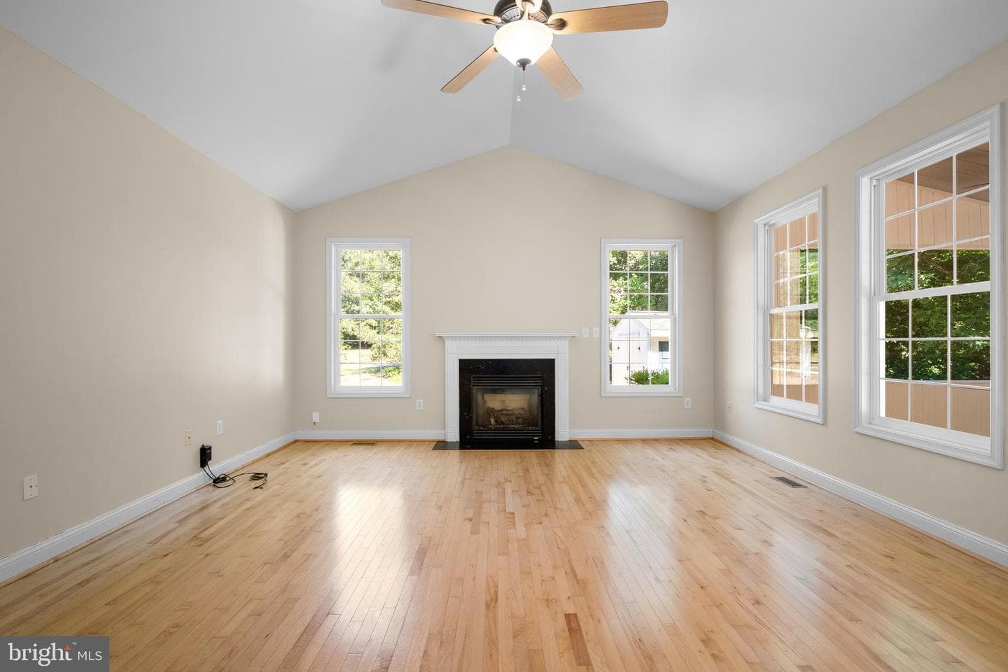 7425 Sandy Bottom Court photo 12