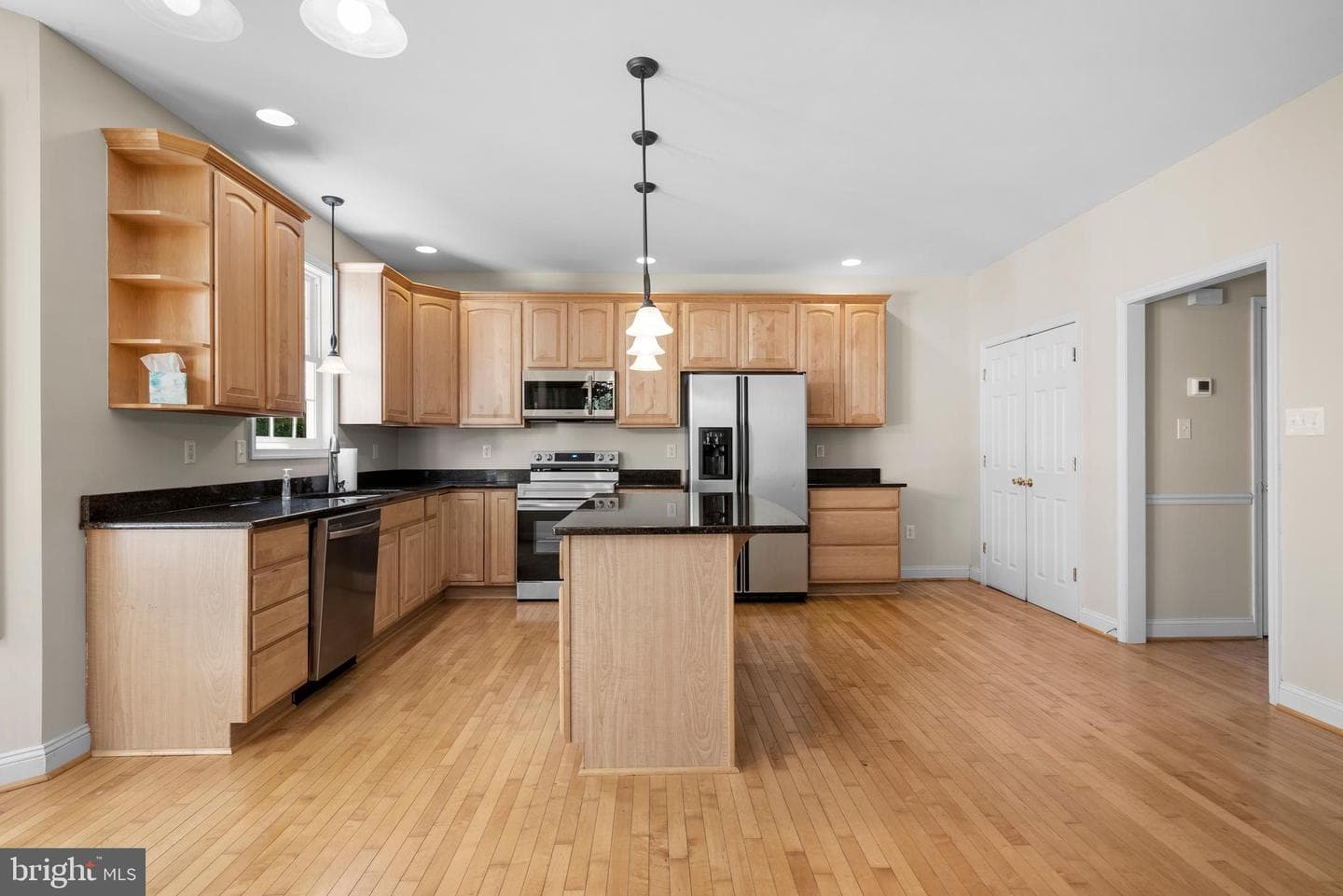 7425 Sandy Bottom Court photo 17