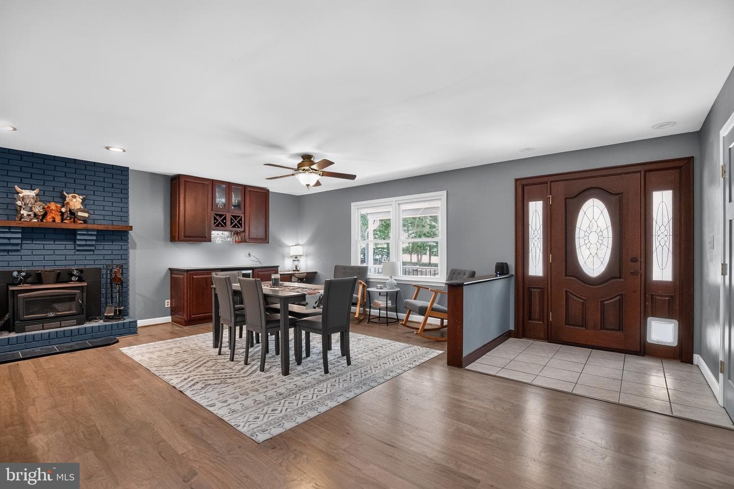 9487 Canary Dr photo 5