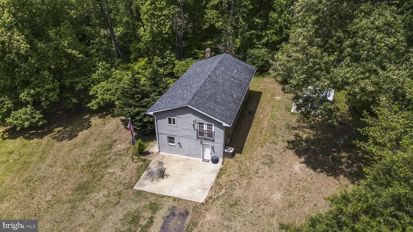 8505 Warren Drive photo 33