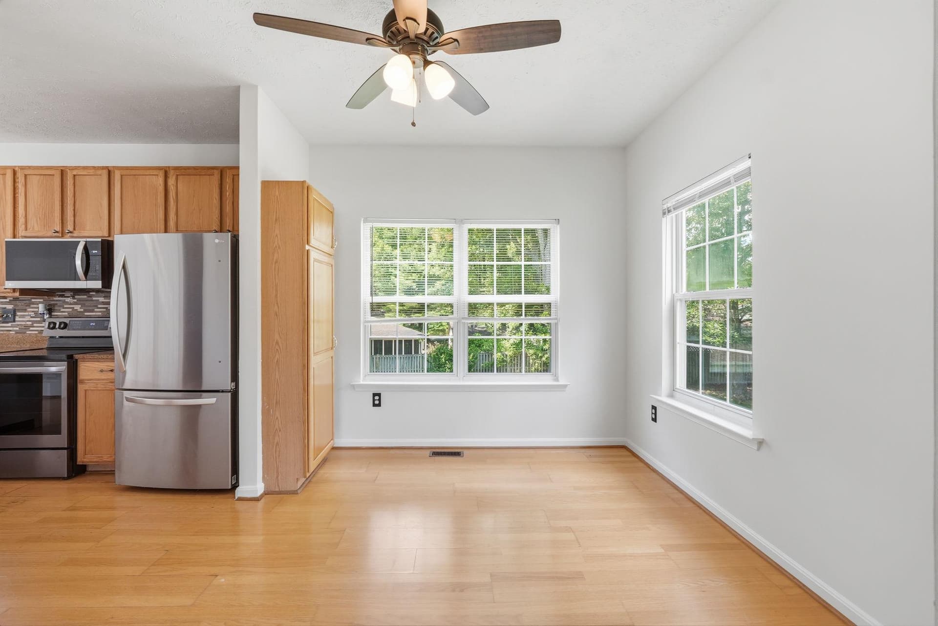 2701 Cotoneaster Court photo 15