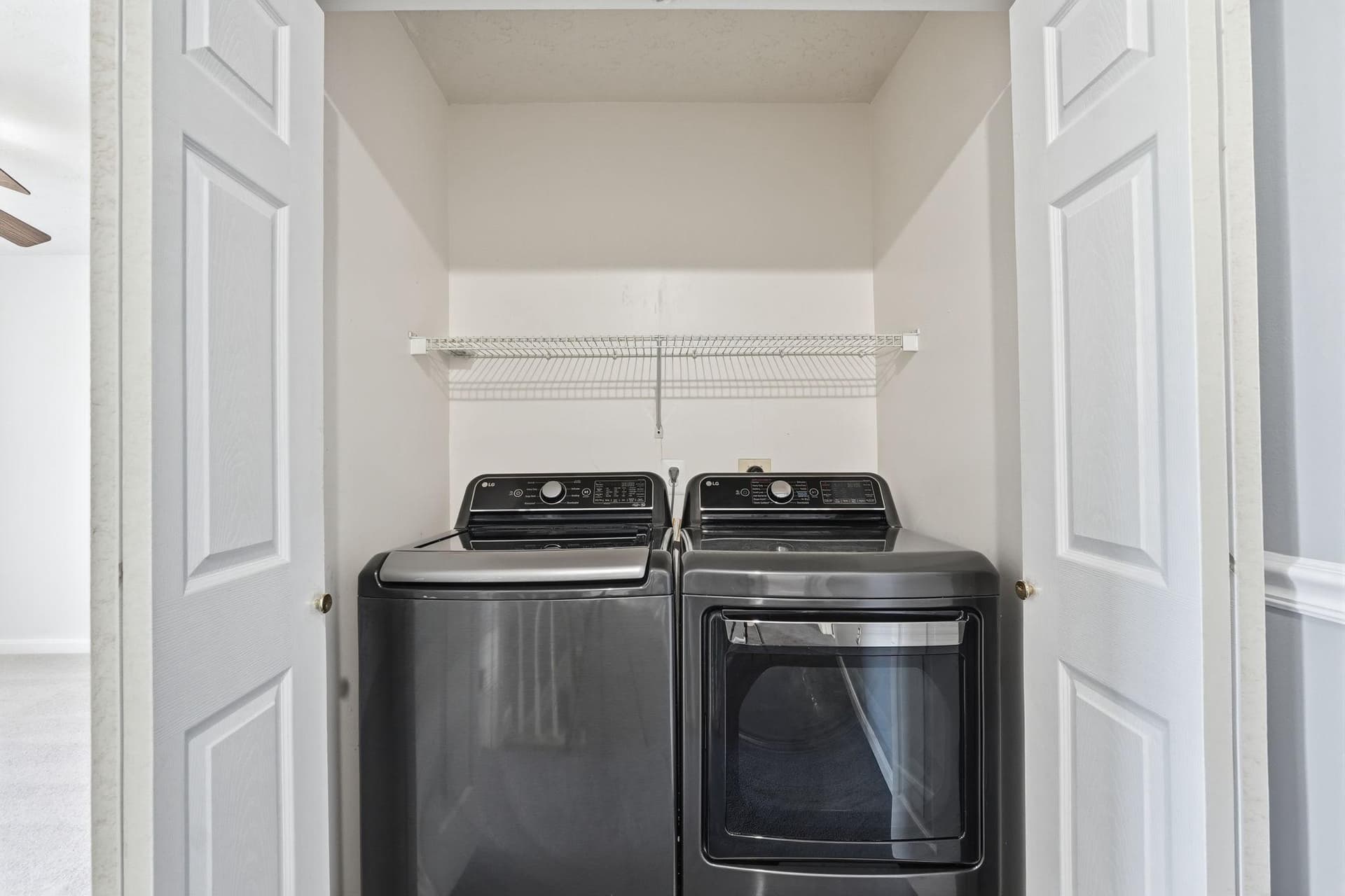 2701 Cotoneaster Court photo 22
