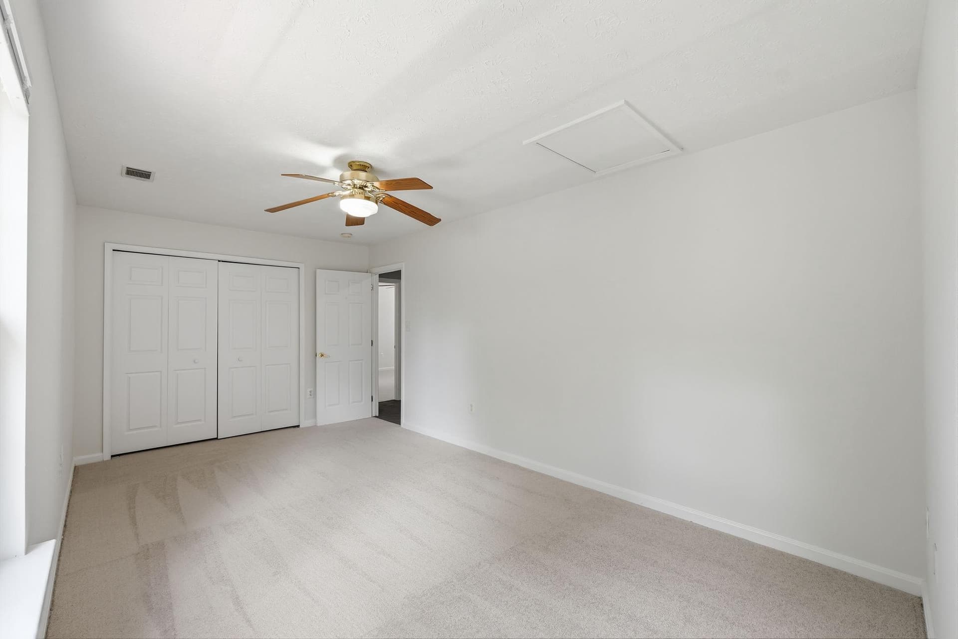 2701 Cotoneaster Court photo 29
