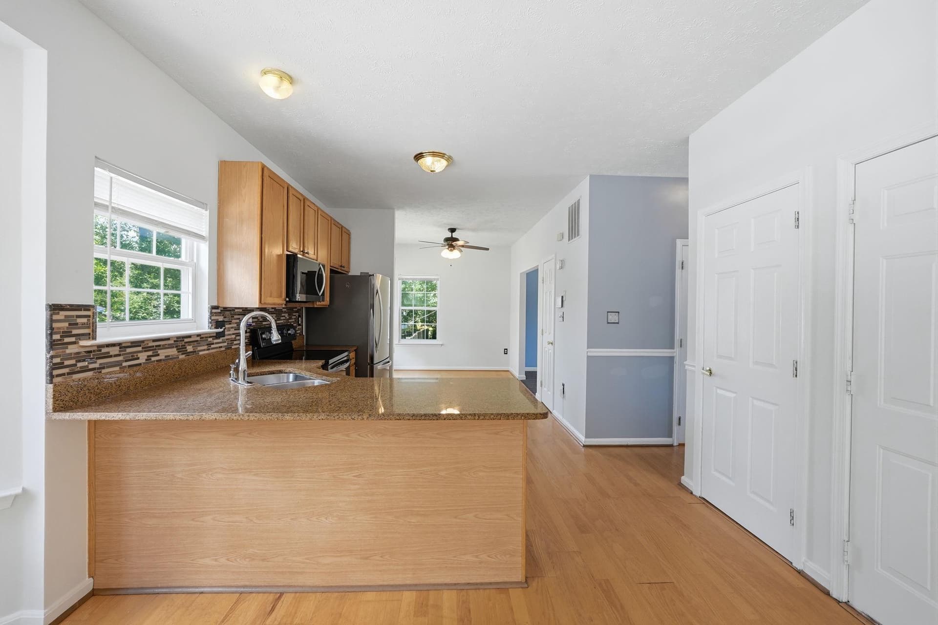 2701 Cotoneaster Court photo 5