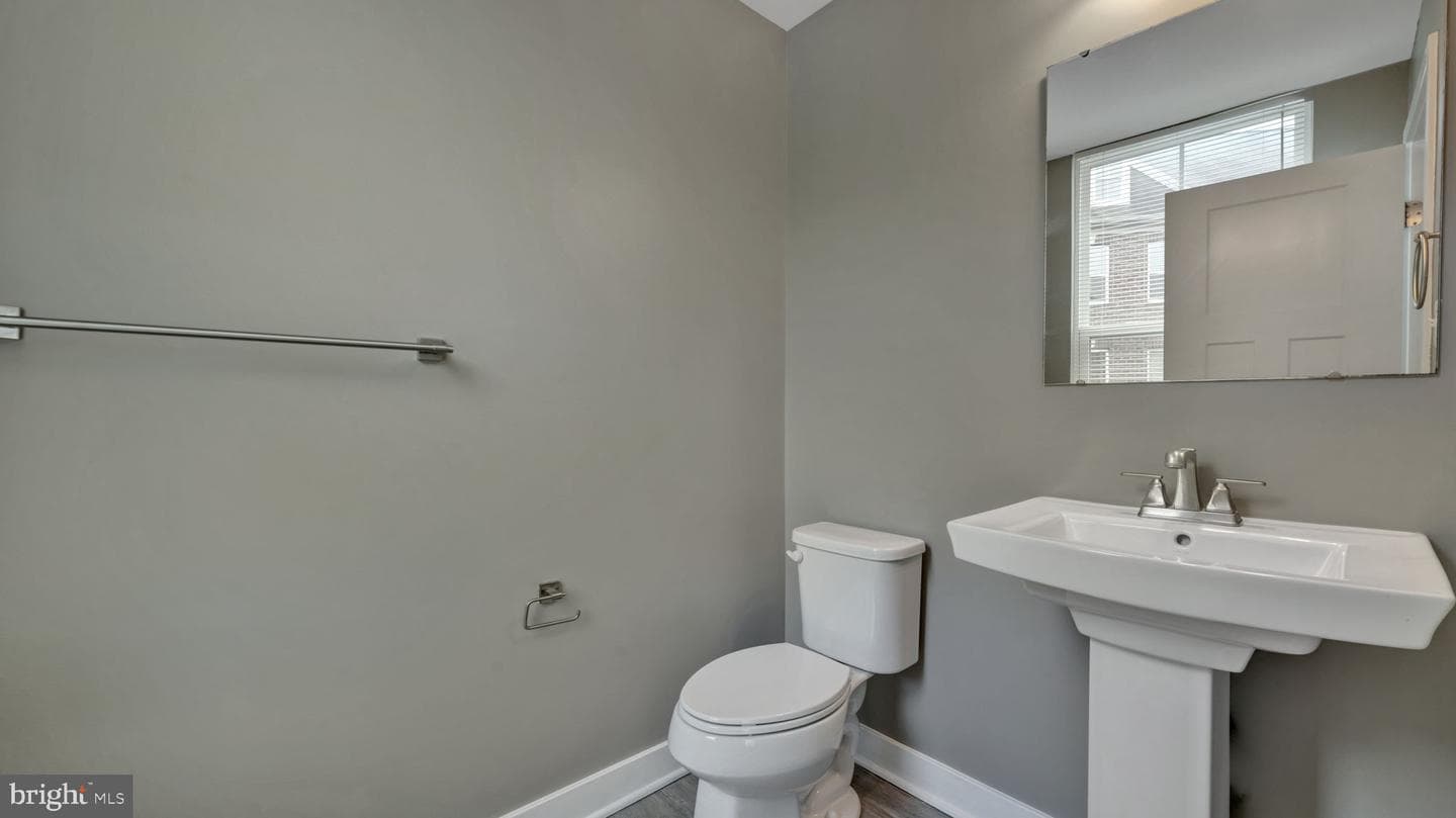 3604 Goswell Alley photo 8