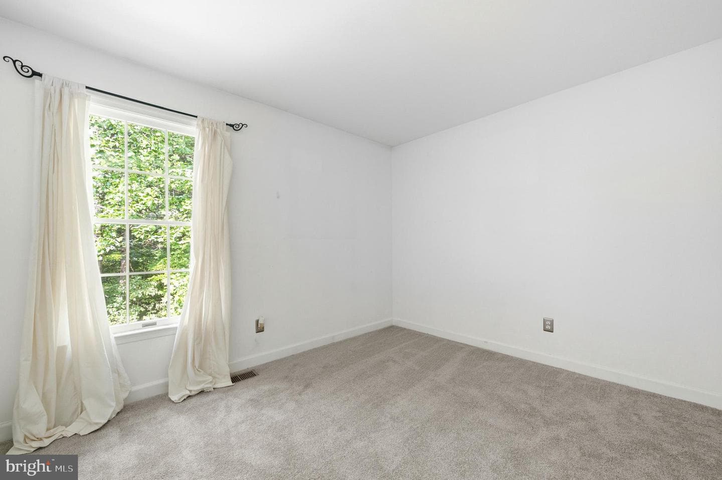 129 Huckleberry Drive photo 25