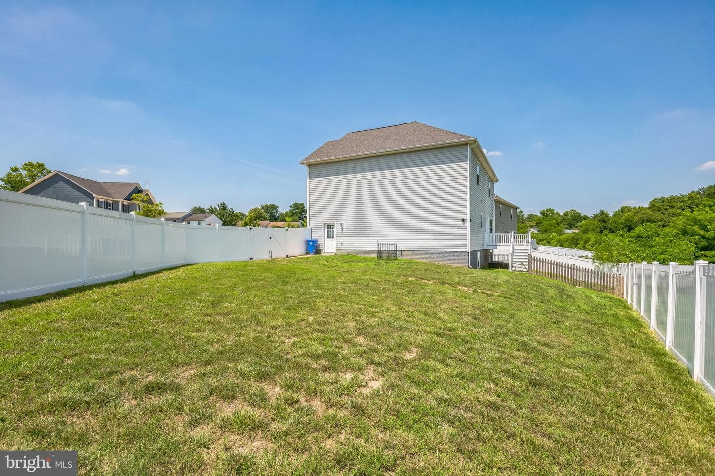14 Candleberry Drive photo 32