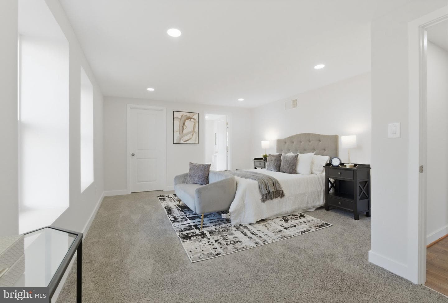 4425 Strauss Avenue photo 3