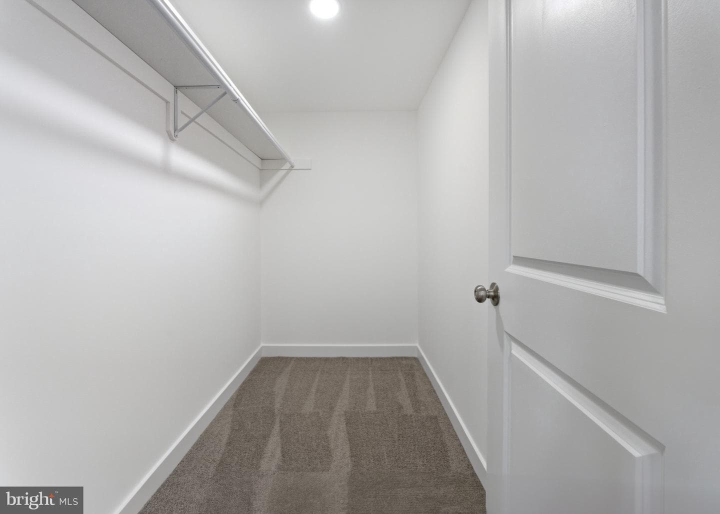4425 Strauss Avenue photo 43