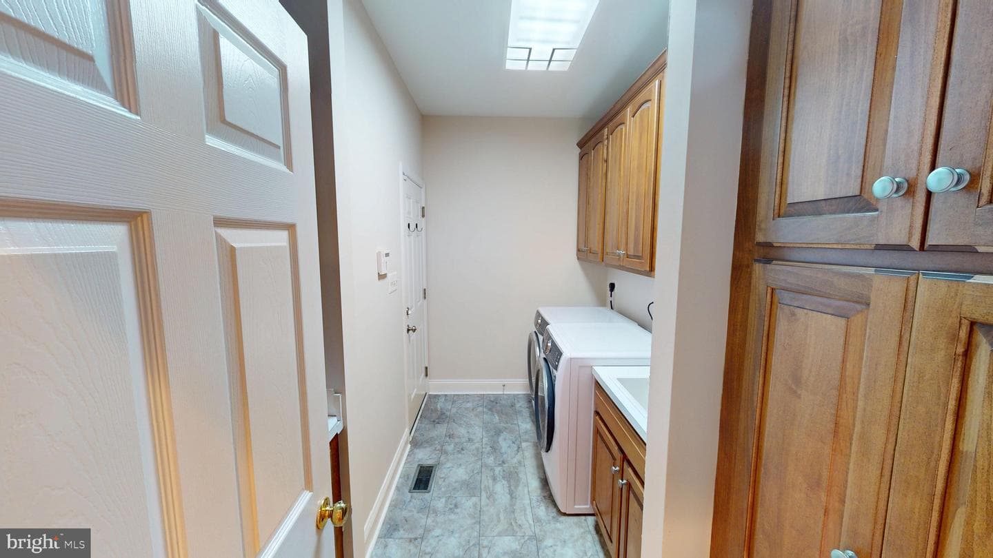 7375 Sandy Bottom Court photo 40