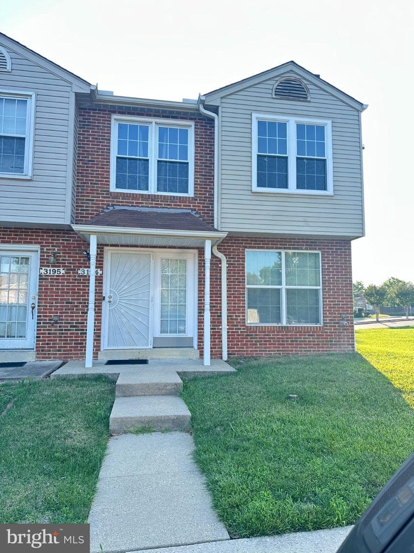 3194 Westdale Court photo 8