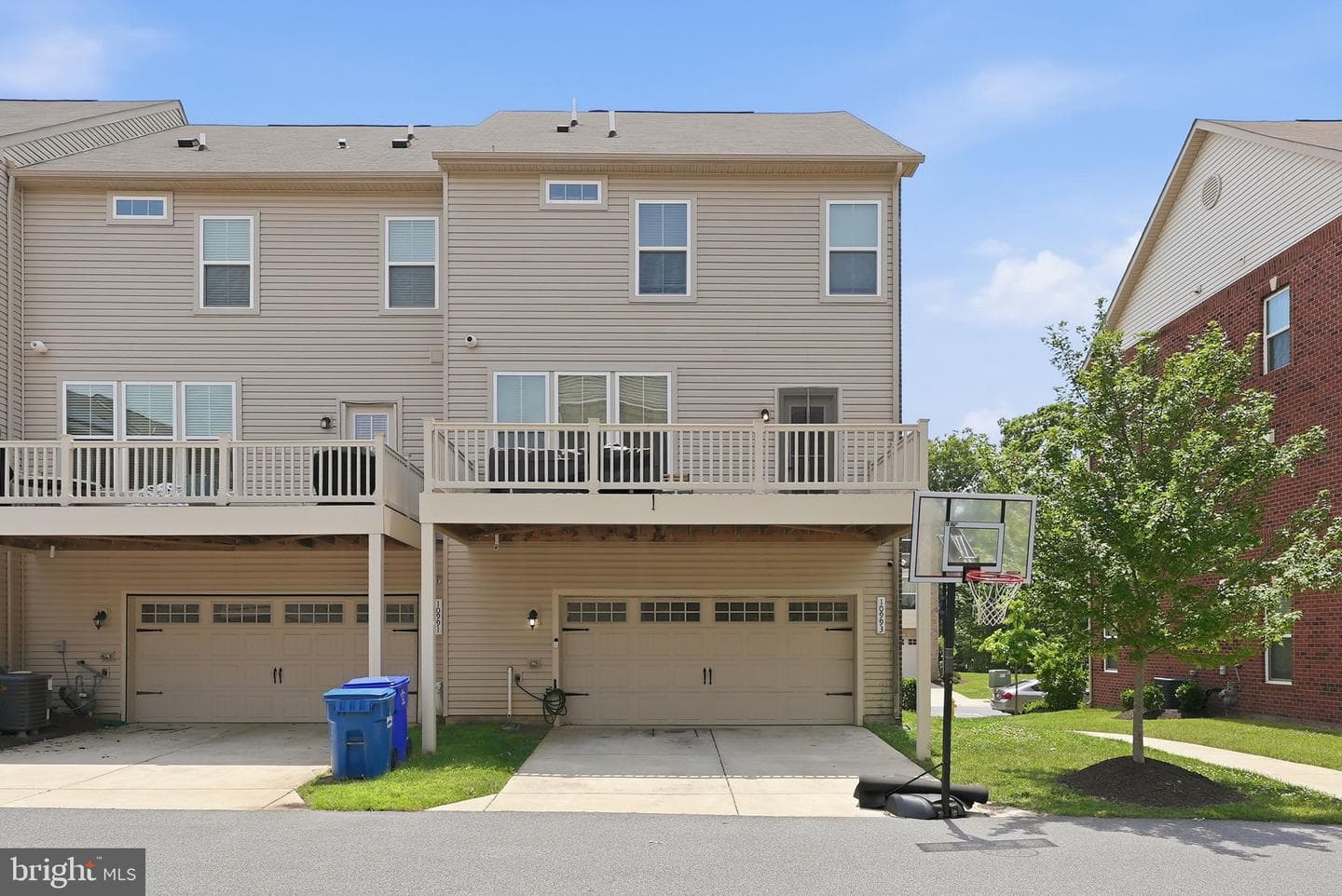 10993 Oswestry Street photo 4