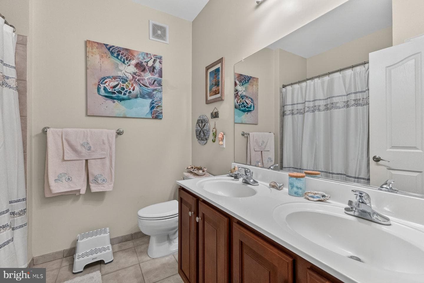 800 Edelen Station Place #204 photo 27
