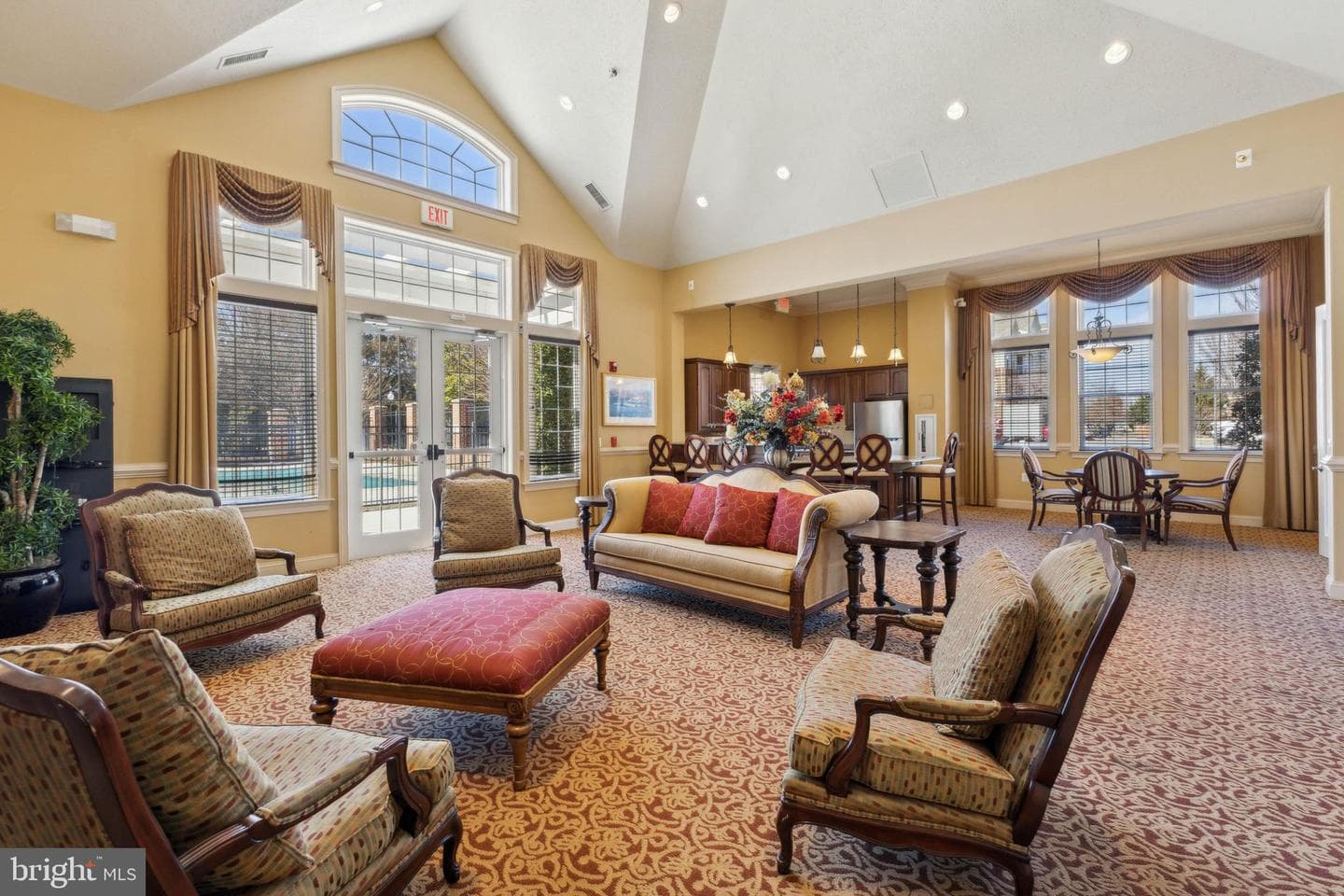 800 Edelen Station Place #204 photo 29