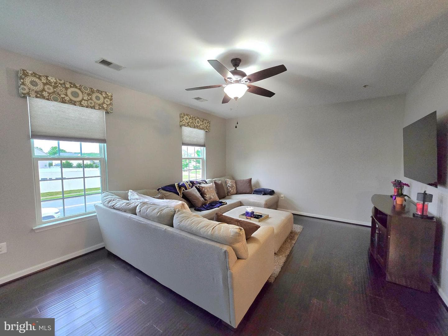 1057 Agricopia Drive photo 6