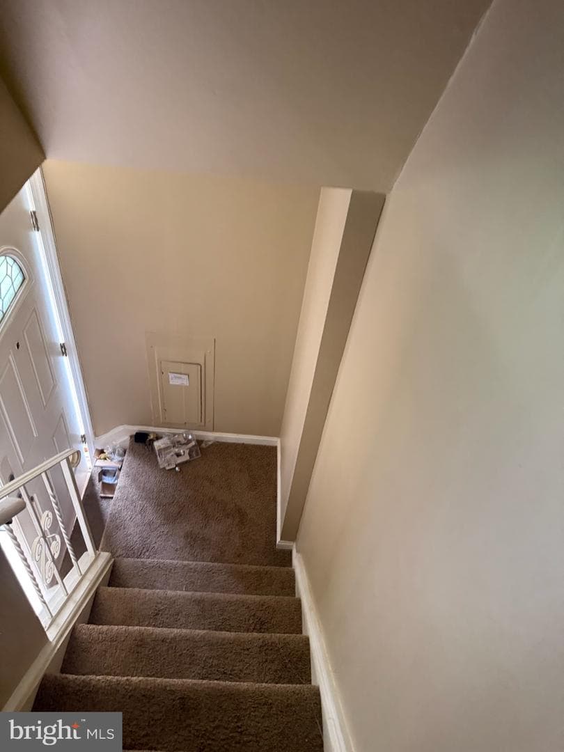 3289 Ryon Court photo 4