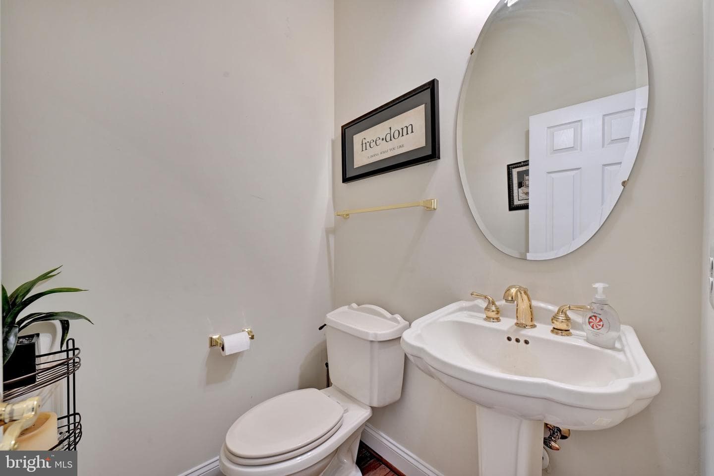 7980 Norwich Court photo 36
