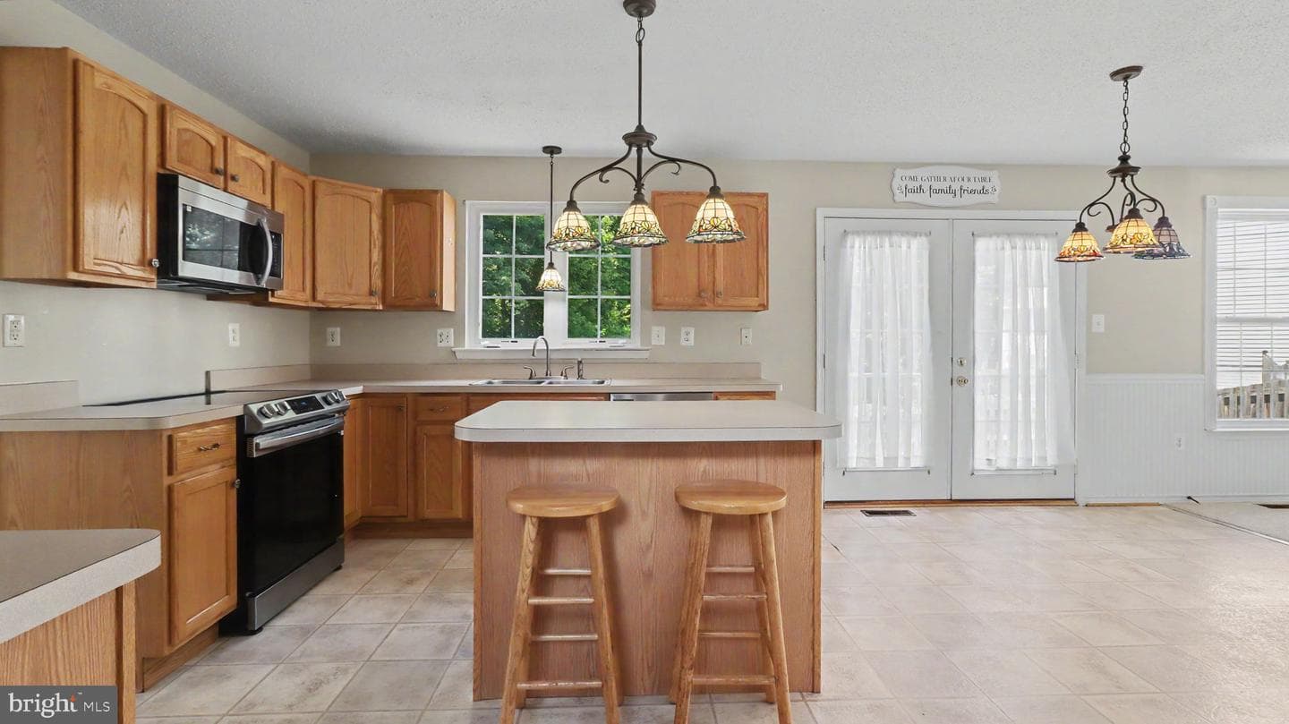 101 Powhatan Court photo 18