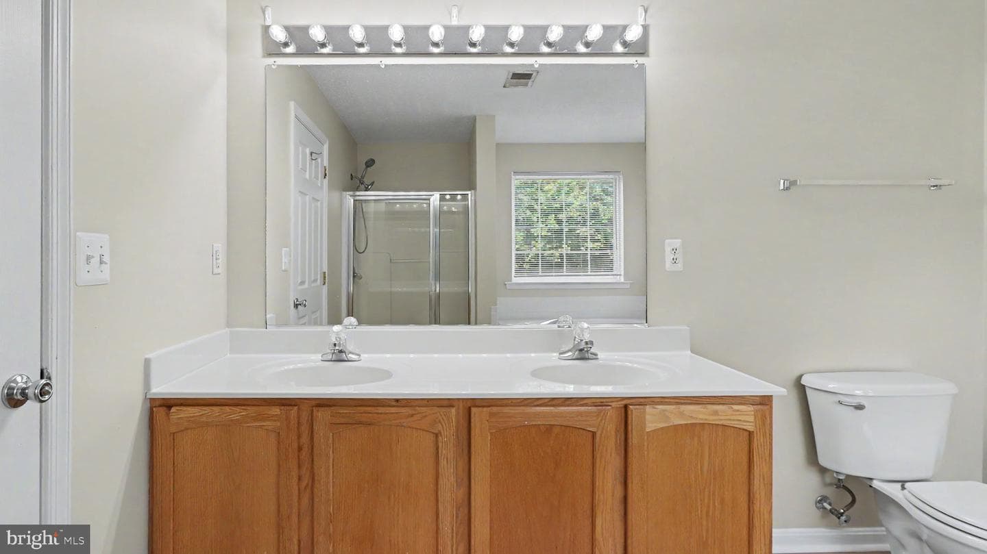 101 Powhatan Court photo 36