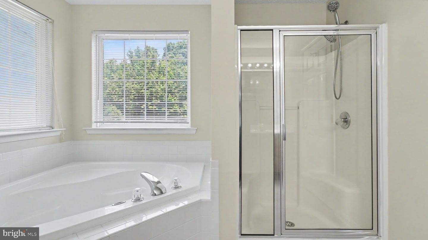 101 Powhatan Court photo 38
