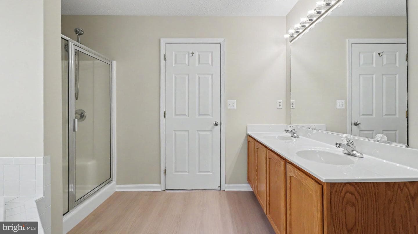 101 Powhatan Court photo 40