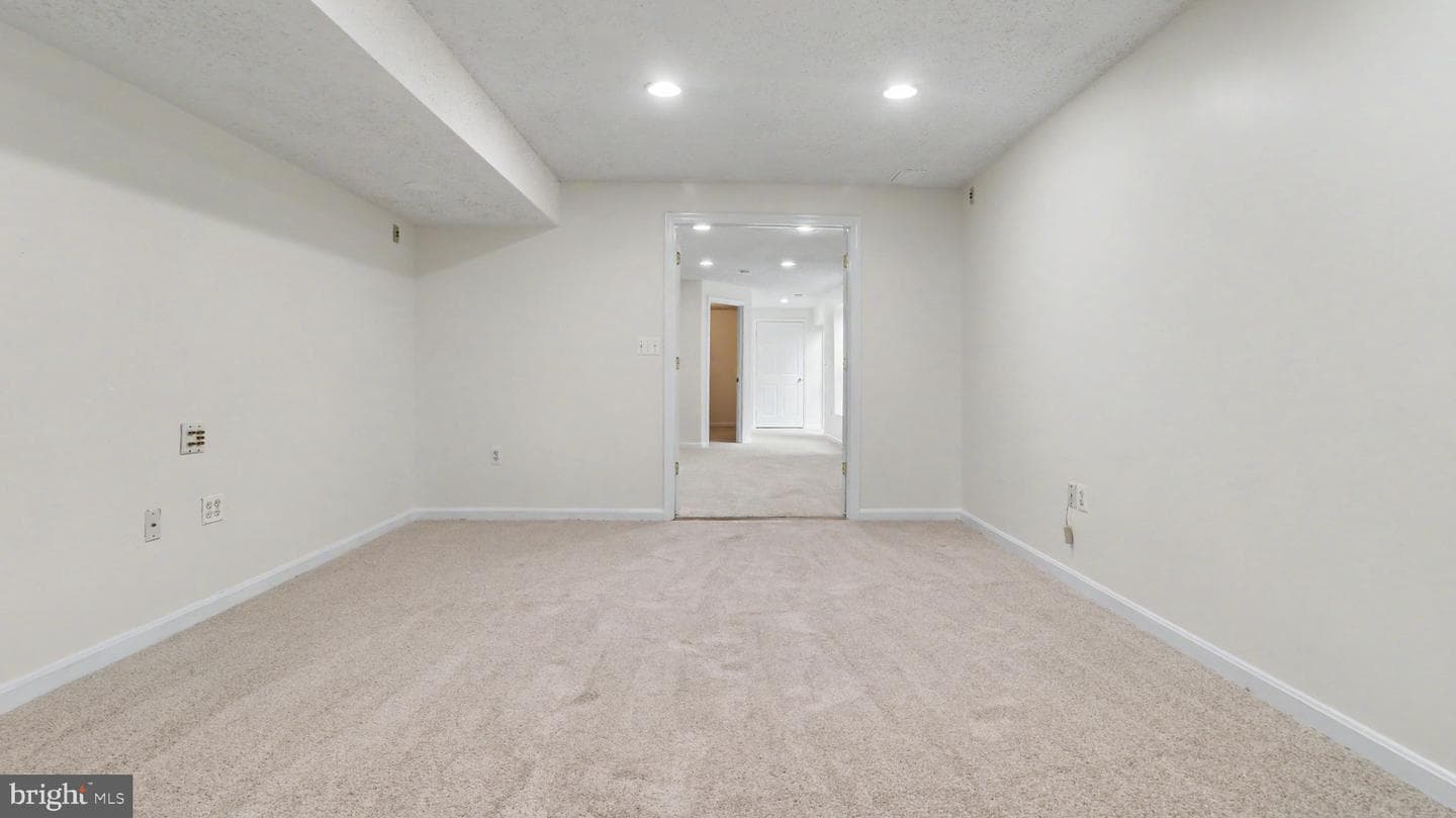 101 Powhatan Court photo 66