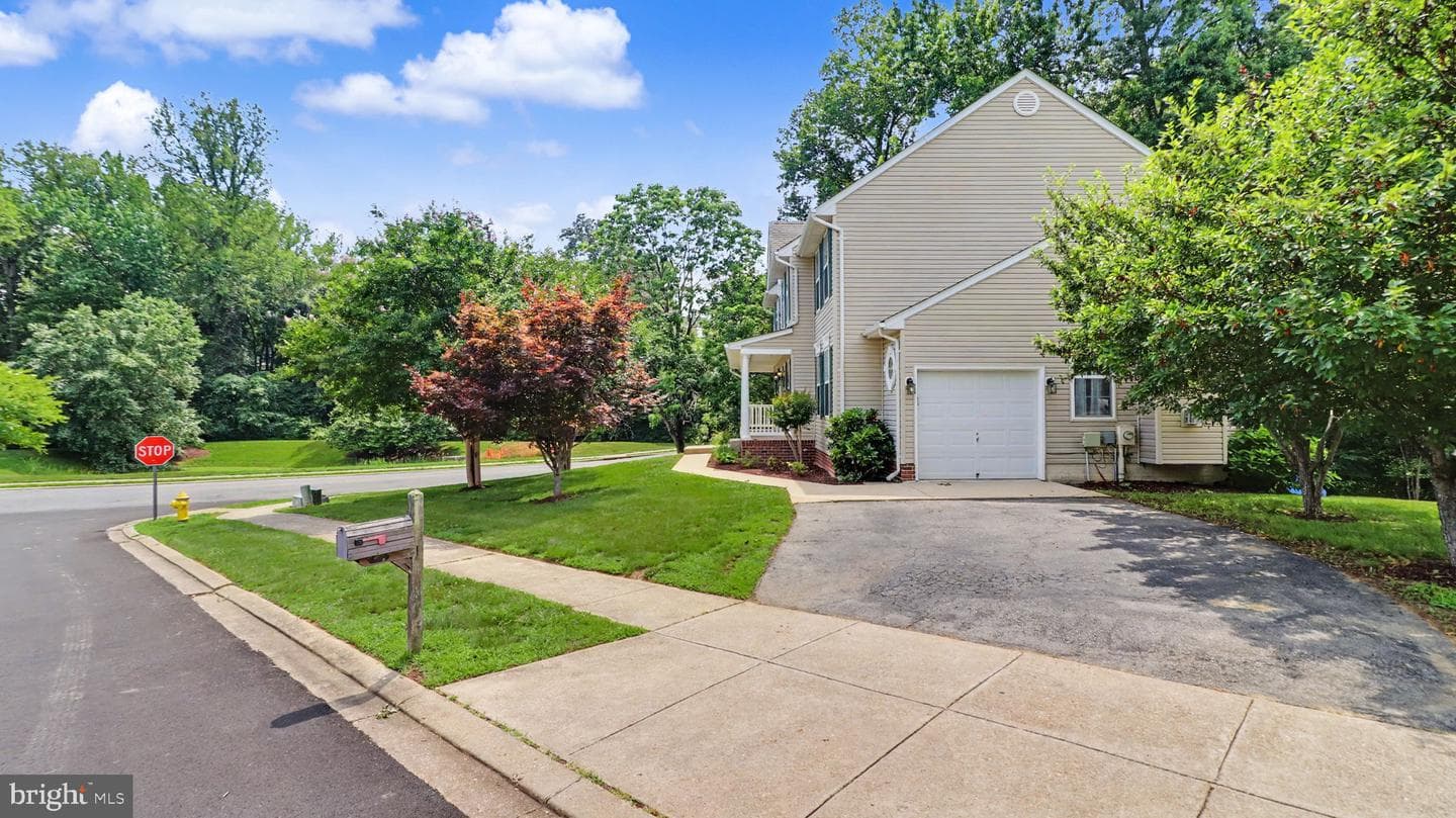 101 Powhatan Court photo 76