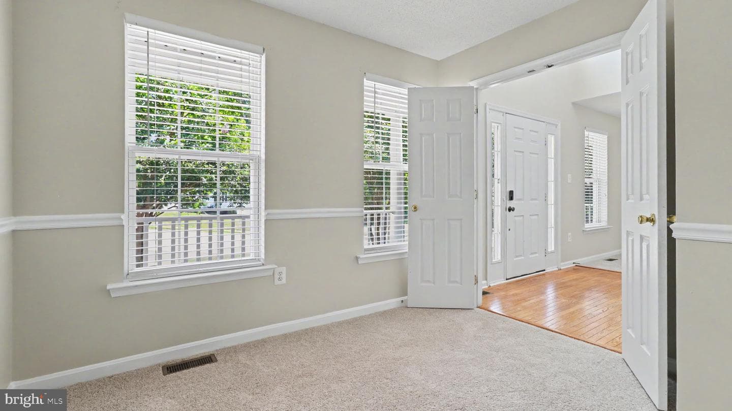 101 Powhatan Court photo 9
